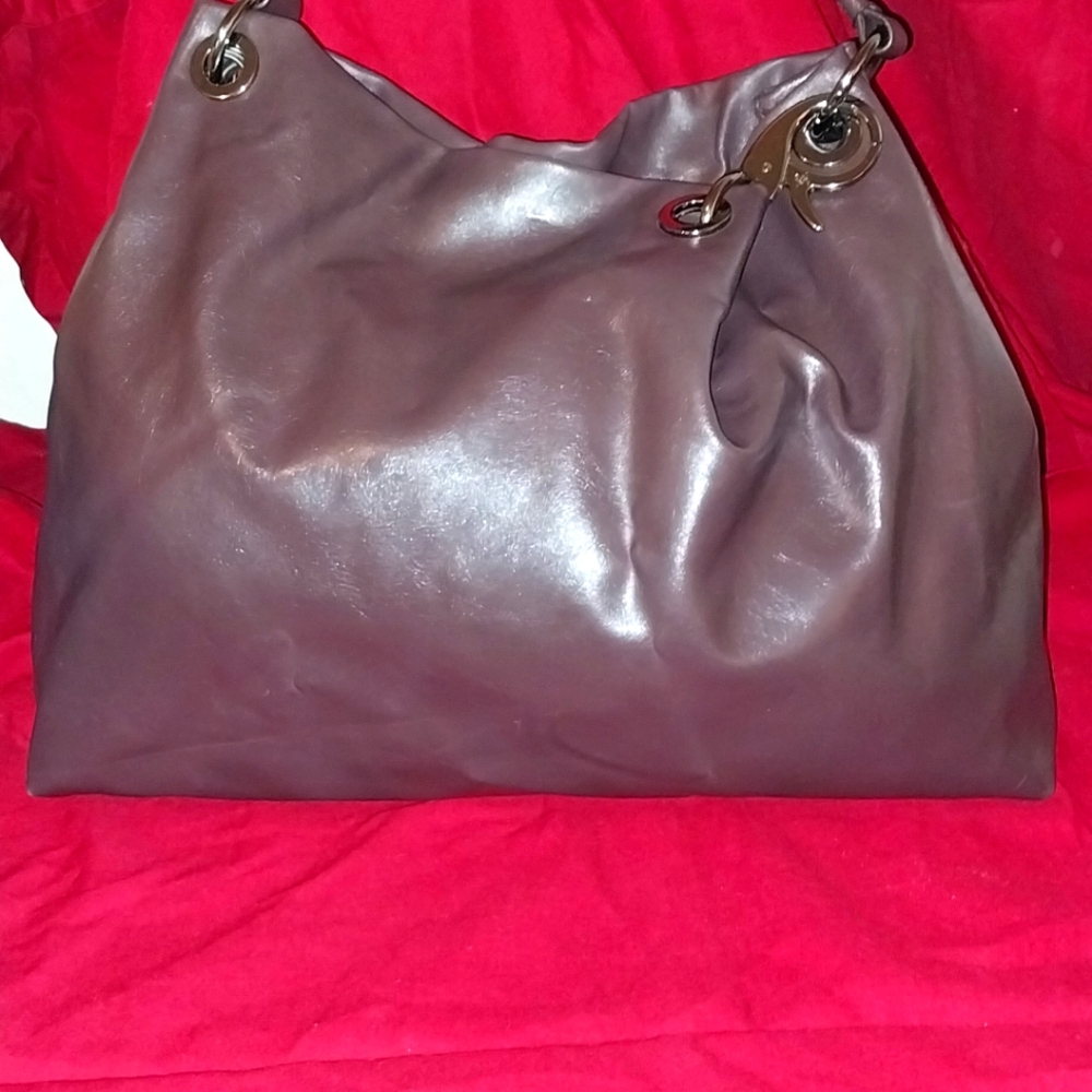 Beautiful Vera Wang purse